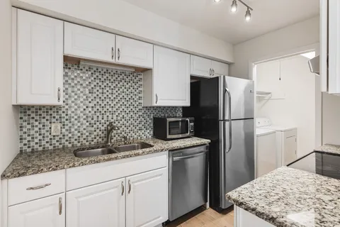 $315,000 | 522 Doral Country Drive, Nashville, TN 37221