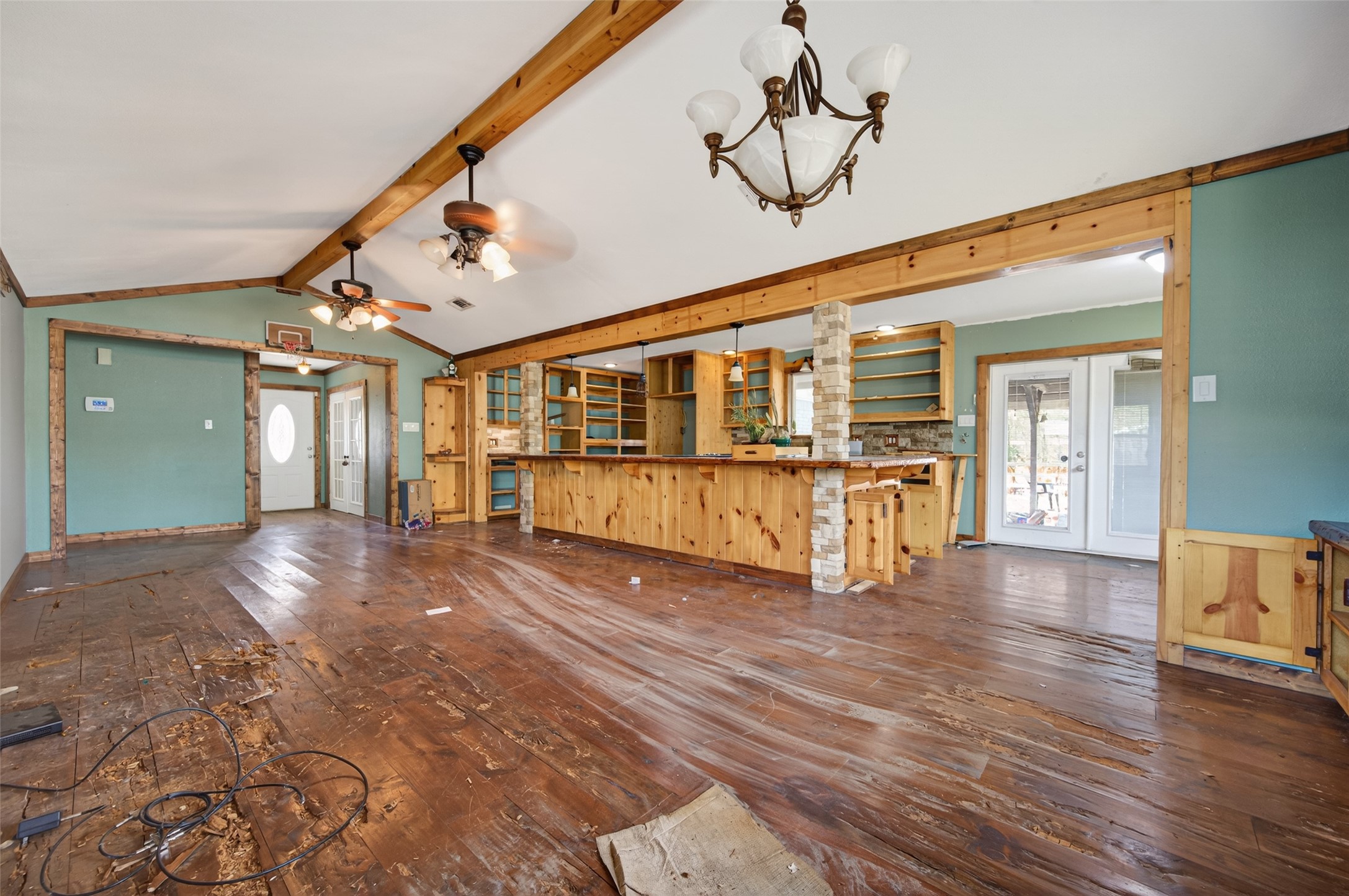 12163 Oak Leaf Road Conroe, TX 77303 - Photo 14 of 50