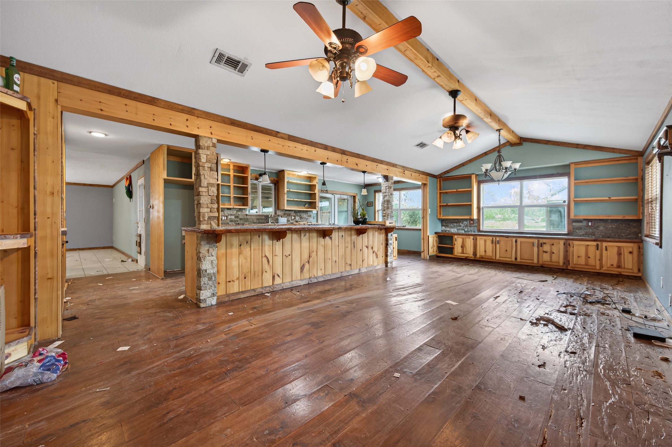 12163 Oak Leaf Road Conroe, TX 77303 - Photo 9 of 50