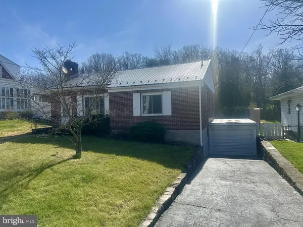 $179,900 | 1105 Holland Street, Cumberland, MD 21502