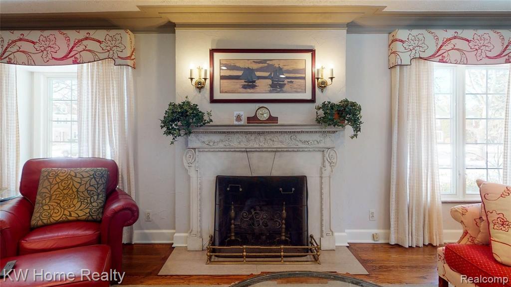 1146 Yorkshire Road Grosse Pointe Park, MI 48230 - Photo 8 of 39