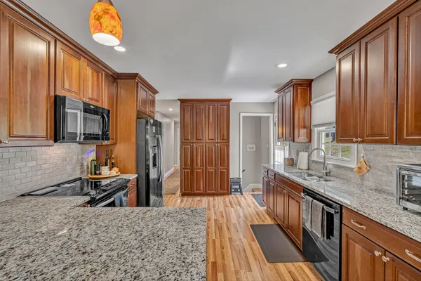 $399,950 | 3994 Springwood Road, Fincastle, VA 24090