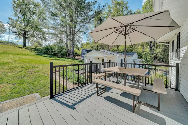 $399,950 | 3994 Springwood Road, Fincastle, VA 24090
