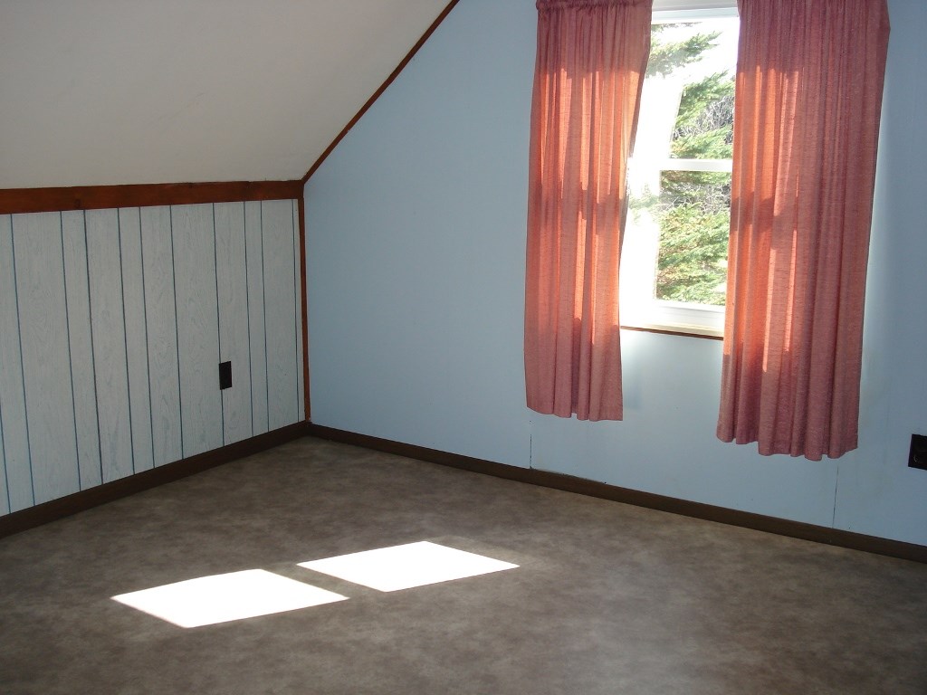 570 East North County Line Road Farwell, MI 48622 - Photo 14 of 32 1793350-13.JPG