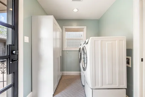 a bathroom with a bathtub and shower curtain