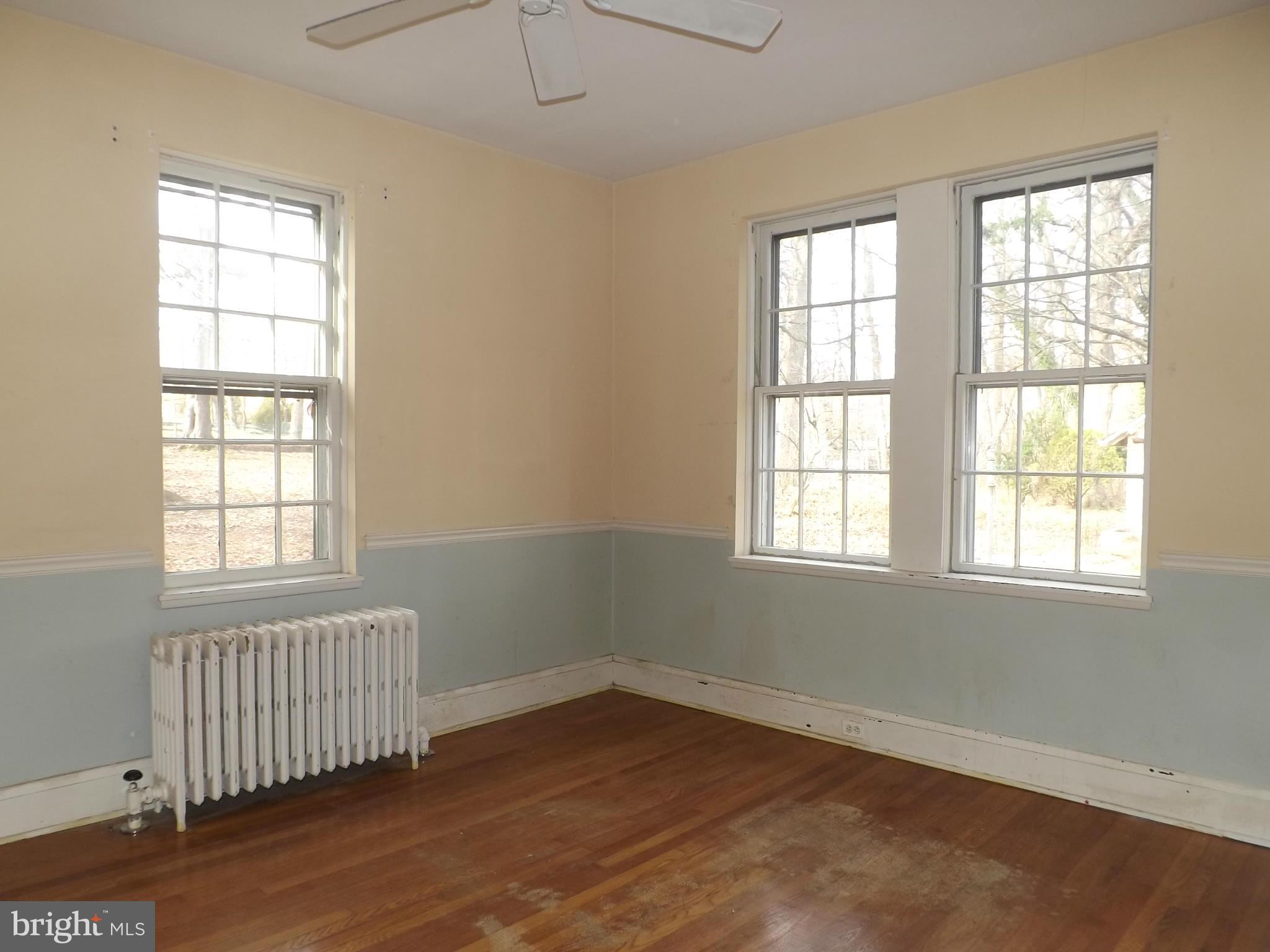 1810 Clearwood Road Baltimore, MD 21234 - Photo 9 of 17 Bedroom (Master)