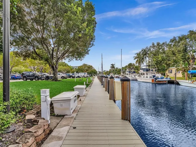 $249,000 | 900 River Reach Drive, Unit 525, Fort Lauderdale, FL 33315