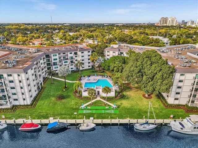 $249,000 | 900 River Reach Drive, Unit 525, Fort Lauderdale, FL 33315