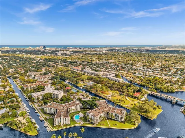 $249,000 | 900 River Reach Drive, Unit 525, Fort Lauderdale, FL 33315