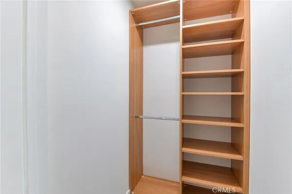 $788,000 | 2915 Montrose Avenue, Unit 525, Glendale, CA 91214