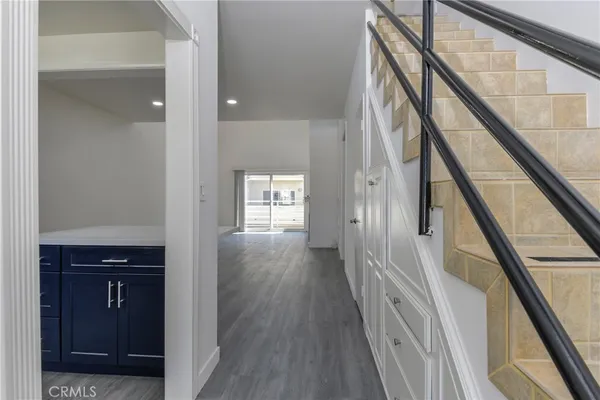 $788,000 | 2915 Montrose Avenue, Unit 525, Glendale, CA 91214