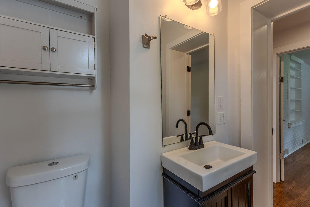 521 Riverland Road Southeast Roanoke, VA 24014 - Photo 14 of 53 IMG_3527-HDR