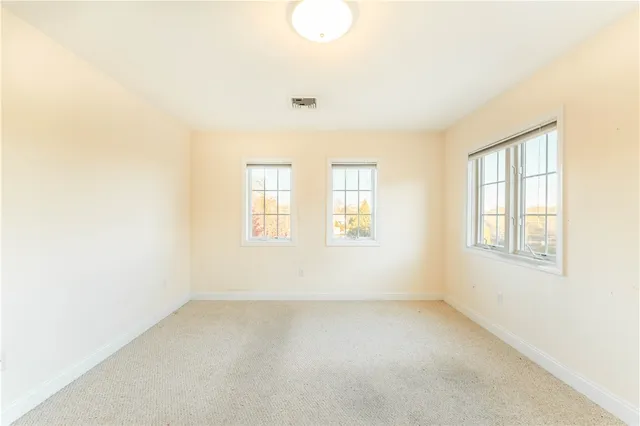 $375,000 | 683 Metacom Avenue, Unit 79, Bristol, RI 02809