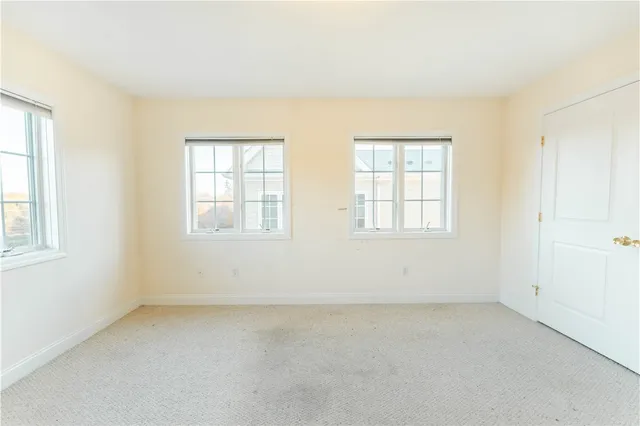 $375,000 | 683 Metacom Avenue, Unit 79, Bristol, RI 02809