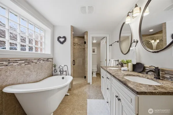 $940,000 | 2950 Plymouth Drive, Bellingham, WA 98225
