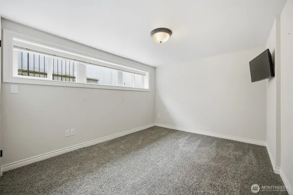 $940,000 | 2950 Plymouth Drive, Bellingham, WA 98225