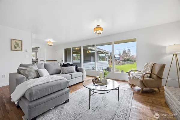 $940,000 | 2950 Plymouth Drive, Bellingham, WA 98225