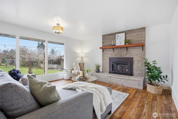 $940,000 | 2950 Plymouth Drive, Bellingham, WA 98225