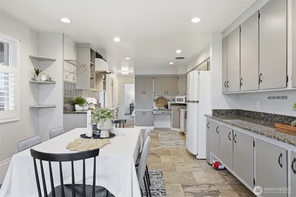 $940,000 | 2950 Plymouth Drive, Bellingham, WA 98225