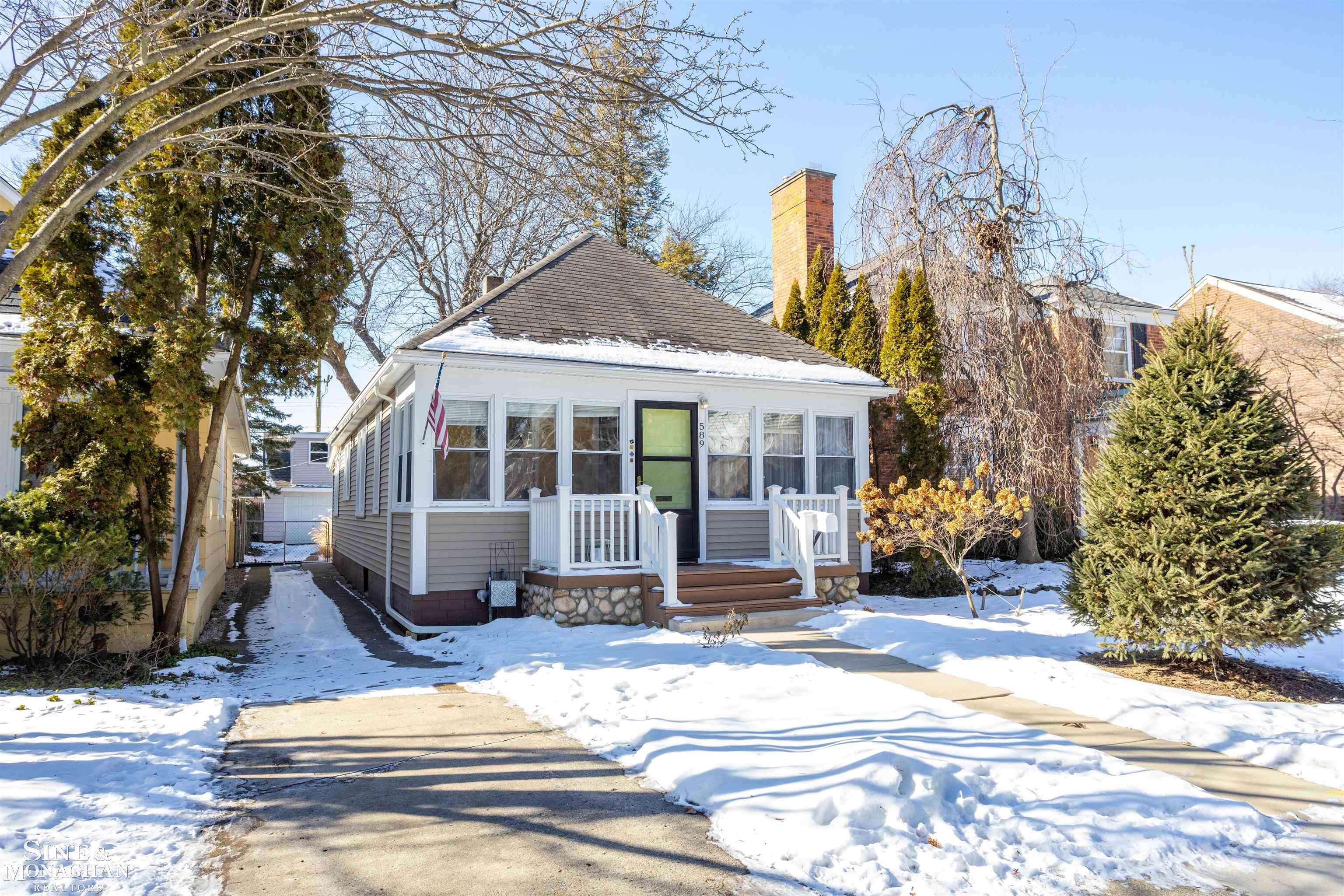 589 Neff Road Grosse Pointe, MI 48230 - Photo 30 of 34 50165449-0da0c804-f853-46b3-b7f6-039759ae0646.JPG