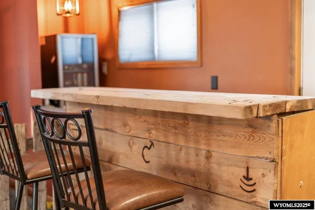 $2,900,000 | 690 Highway 26, Wheatland, WY 82201