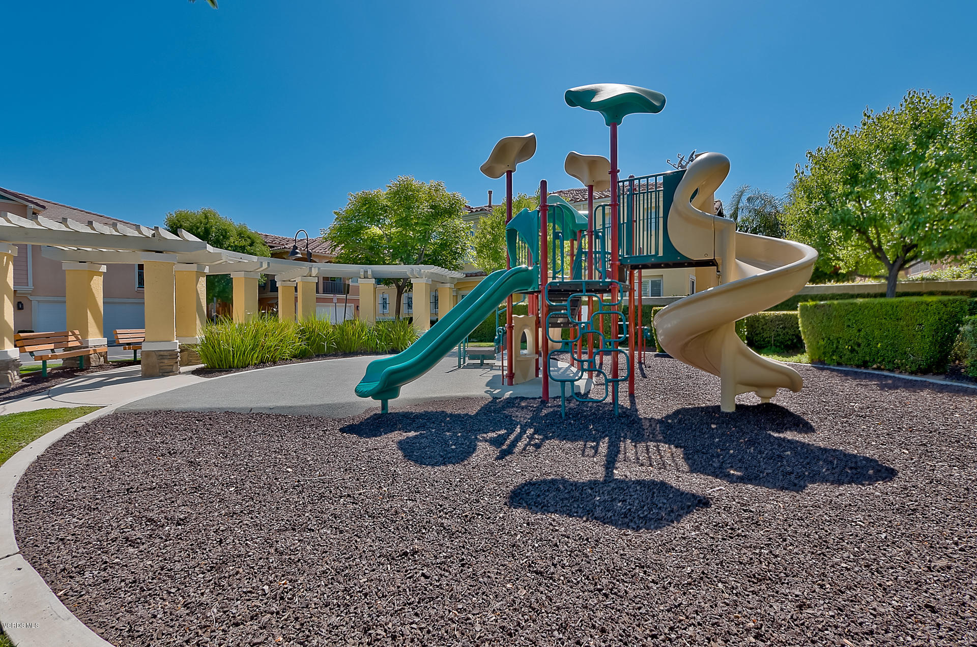 4191 Laredo Lane, Unit B Simi Valley, CA 93063 - Photo 21 of 22 Playground