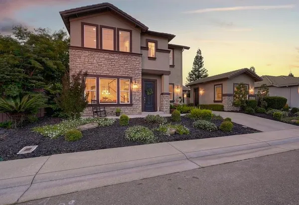 $1,075,000 | 1013 Sandwick Way, Folsom, CA 95630