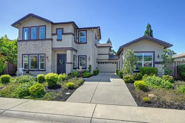 $1,075,000 | 1013 Sandwick Way, Folsom, CA 95630