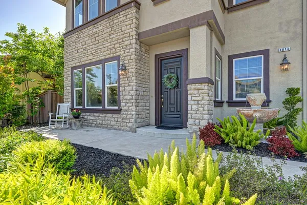 $1,075,000 | 1013 Sandwick Way, Folsom, CA 95630