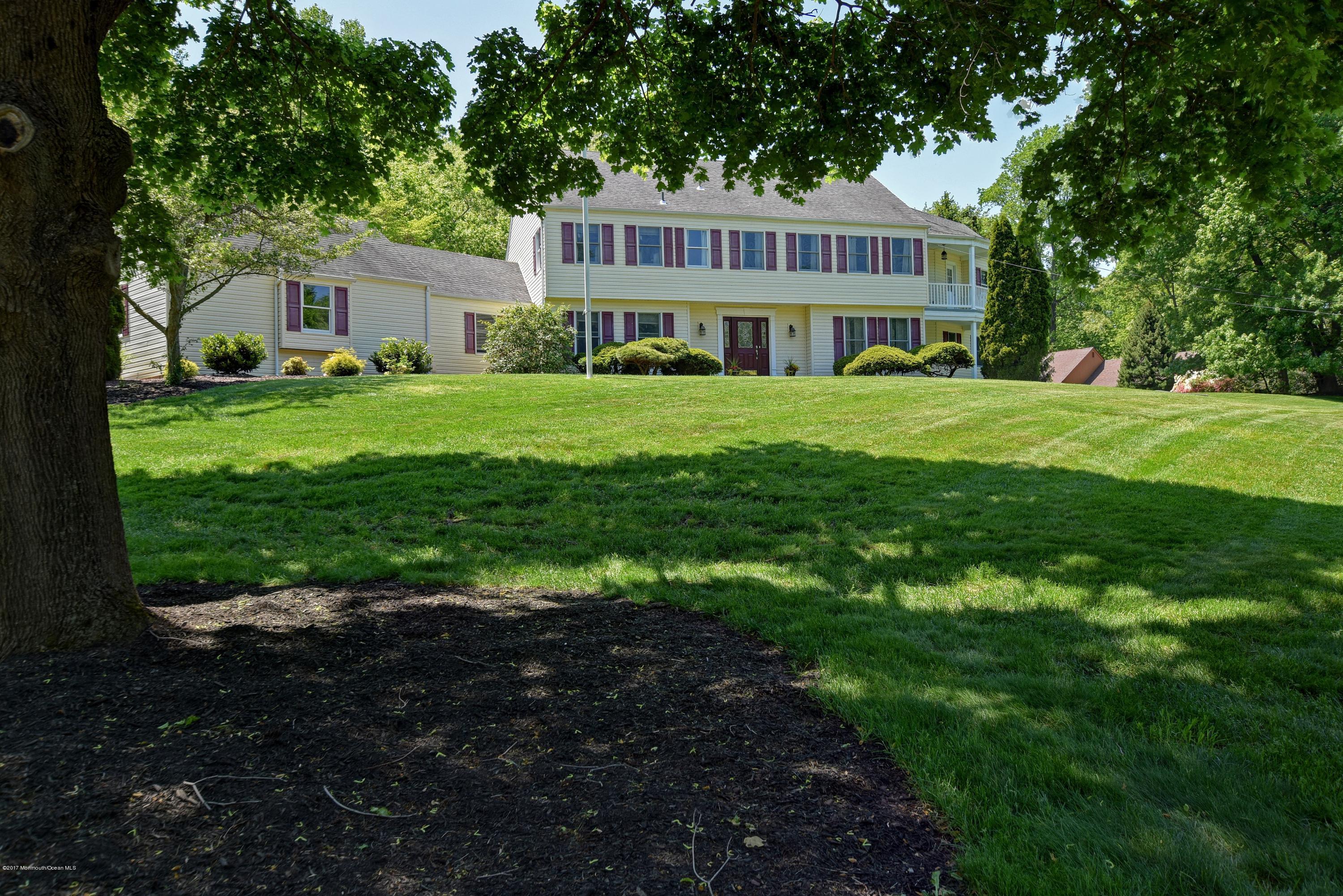 2 Country View Road Holmdel, NJ 07733 - Photo 2 of 27 Front