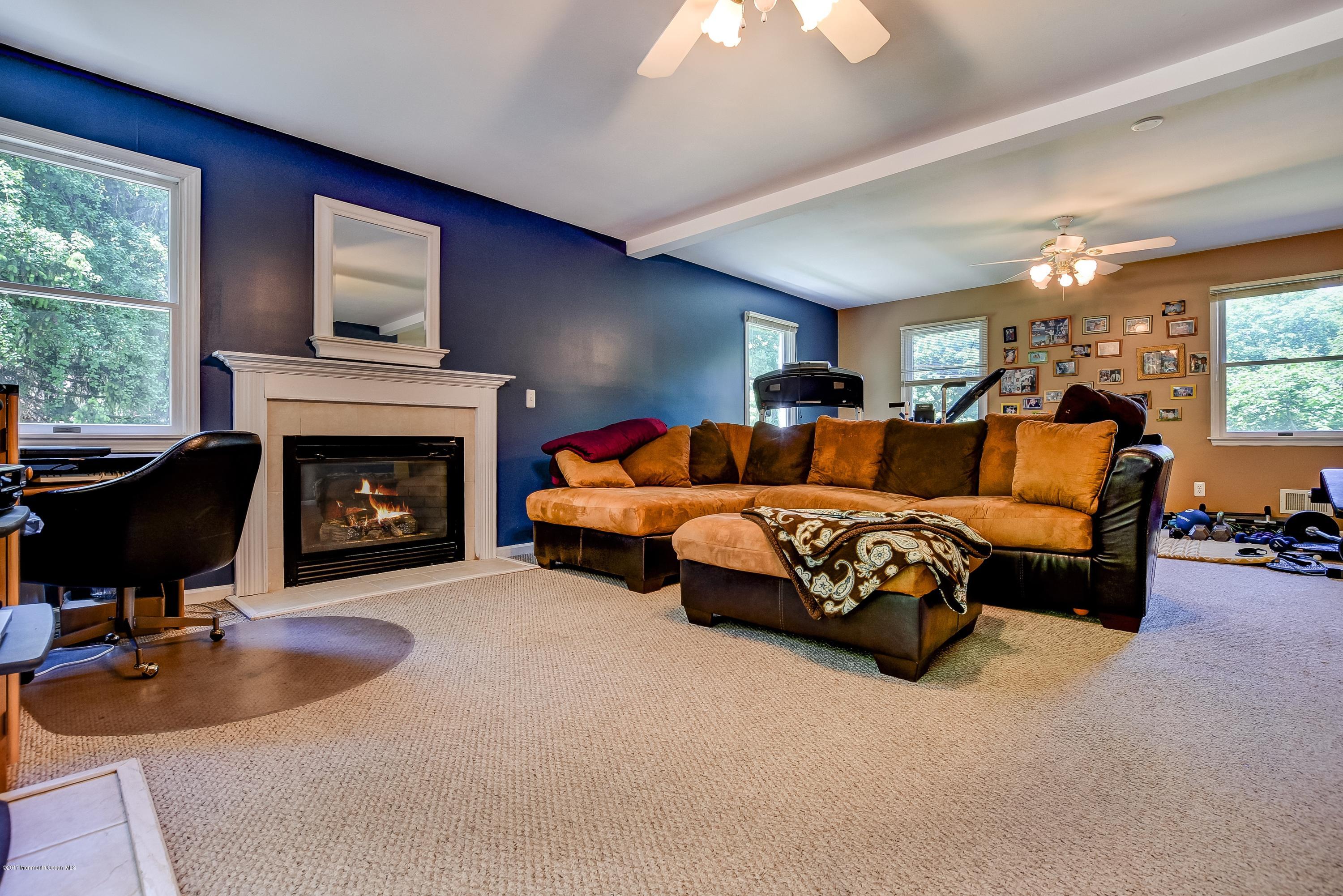 2 Country View Road Holmdel, NJ 07733 - Photo 11 of 27 In Law Suite