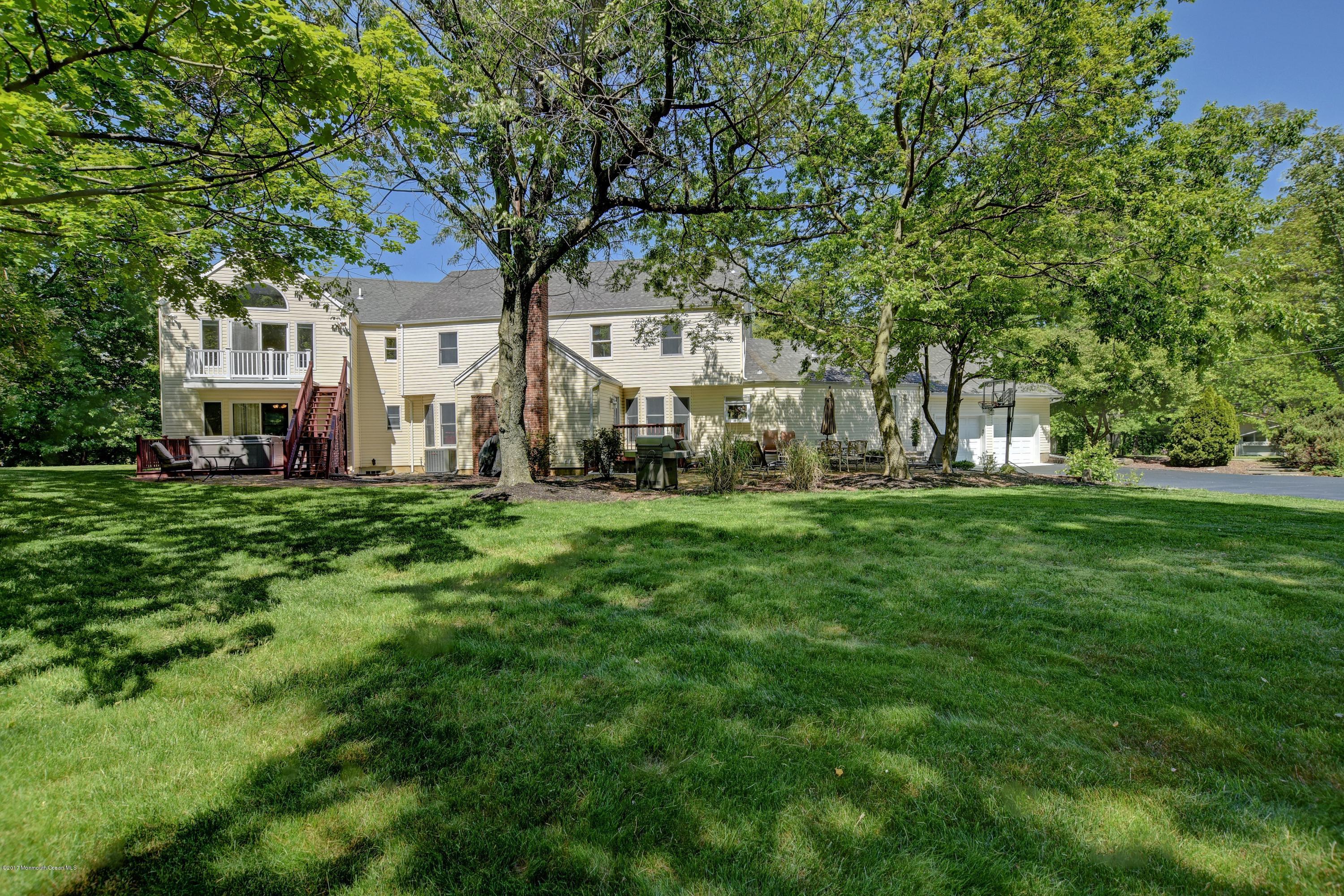 2 Country View Road Holmdel, NJ 07733 - Photo 24 of 27 Back of House