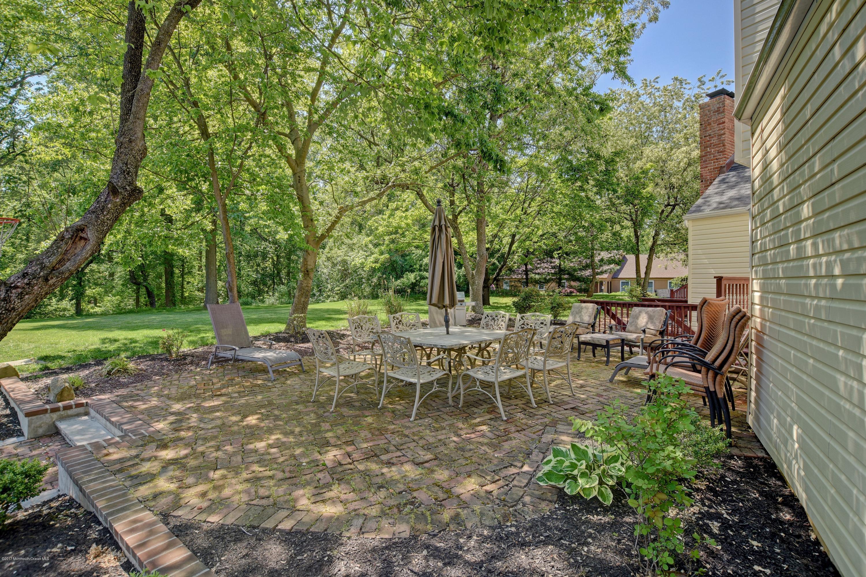 2 Country View Road Holmdel, NJ 07733 - Photo 26 of 27 Patio