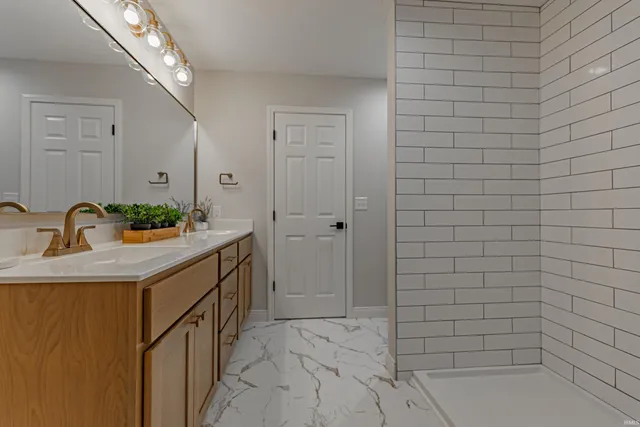 $2,195 | 3555 Katalla Drive, Newburgh, IN 47630