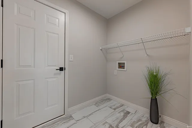 $2,195 | 3555 Katalla Drive, Newburgh, IN 47630