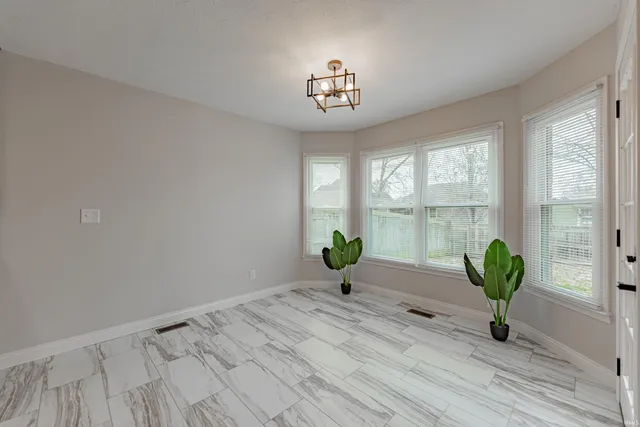 $2,195 | 3555 Katalla Drive, Newburgh, IN 47630