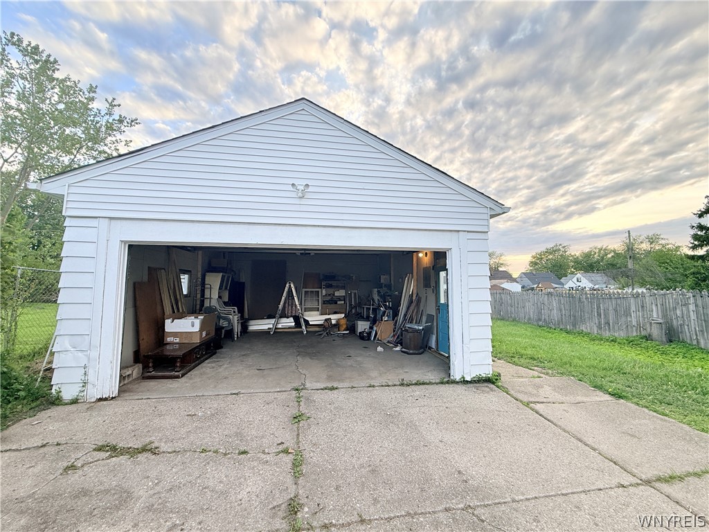 2410 Harlem Road Cheektowaga, NY 14225 - Photo 16 of 50