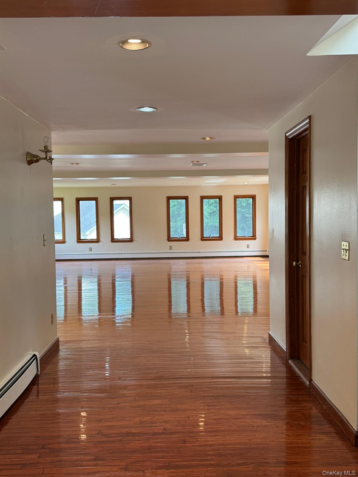 227 Beverly Road Huntington Station, NY 11746 - Photo 2 of 39