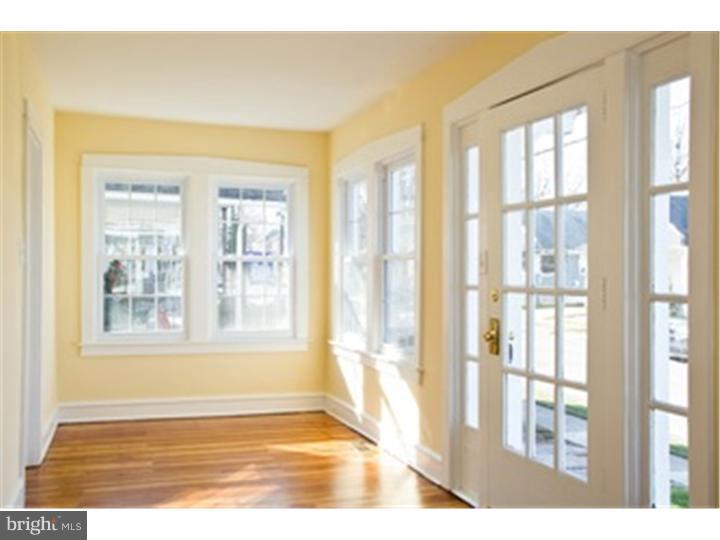 178 Princeton Road Audubon, NJ 08106 - Photo 7 of 12 Sun Room