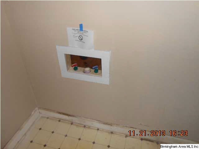 2106 Steiner Court Southwest Birmingham, AL 35211 - Photo 7 of 9