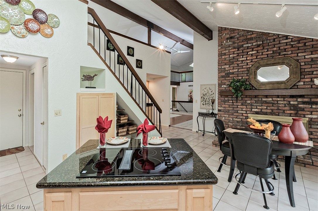 5243 SOM Center Road Solon, OH 44139 - Photo 8 of 28 Gallery Image 8