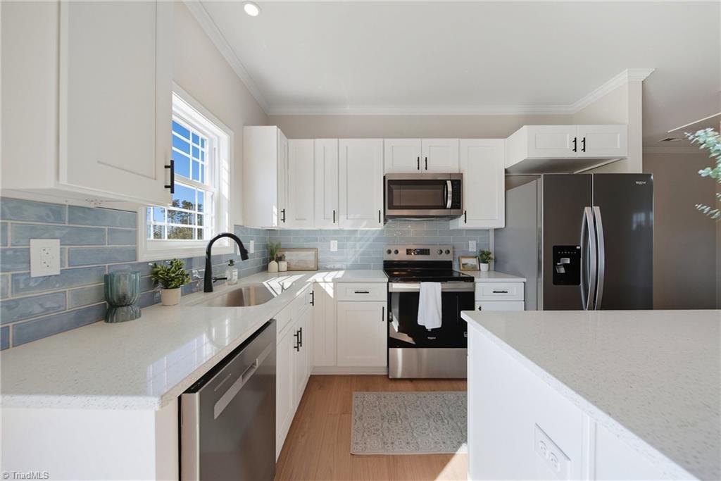 2366 Summertime Road Yadkinville, NC 27055 - Photo 15 of 47