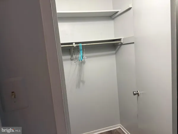 $225,000 | 523 Florida Avenue, Unit T2, Herndon, VA 20170