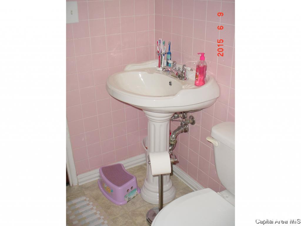 2508 South 10th Street Springfield, IL 62703 - Photo 18 of 22