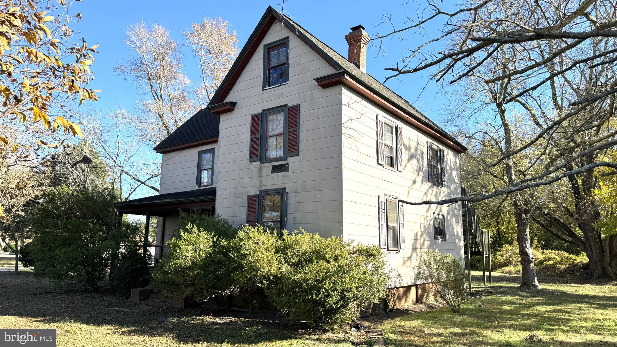 28207 Nanticoke Road Salisbury, MD 21801 - Photo 20 of 26 a front view of a house with a yard