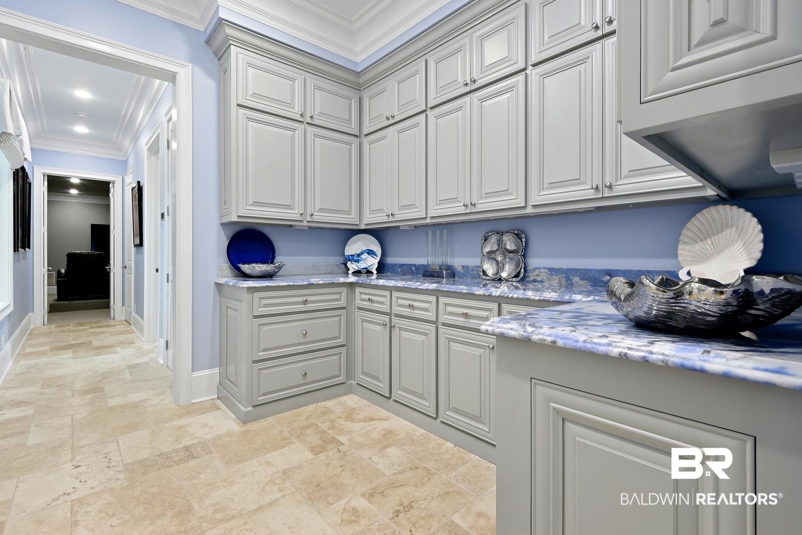 30747 Peninsula Drive Orange Beach, AL 36561 - Photo 13 of 50 butlers pantry