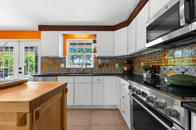 $1,100,000 | 628 North Mayo Street, Palm Harbor, FL 34683