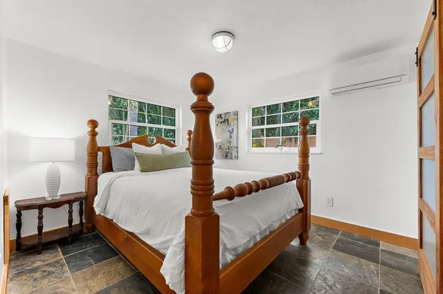 $1,100,000 | 628 North Mayo Street, Palm Harbor, FL 34683