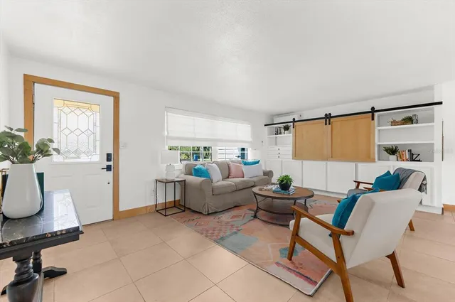 $1,100,000 | 628 North Mayo Street, Palm Harbor, FL 34683