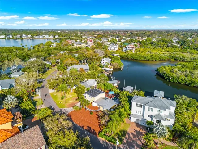 $1,100,000 | 628 North Mayo Street, Palm Harbor, FL 34683